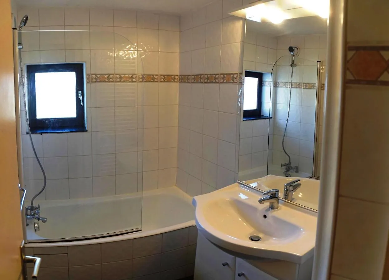 Chalet Les Riverettes Apartment Huez 0*,